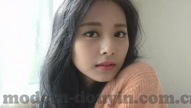 妈妈的朋友中文字幕-母爱之桥，妈妈的朋友——一抹温暖的中文字幕